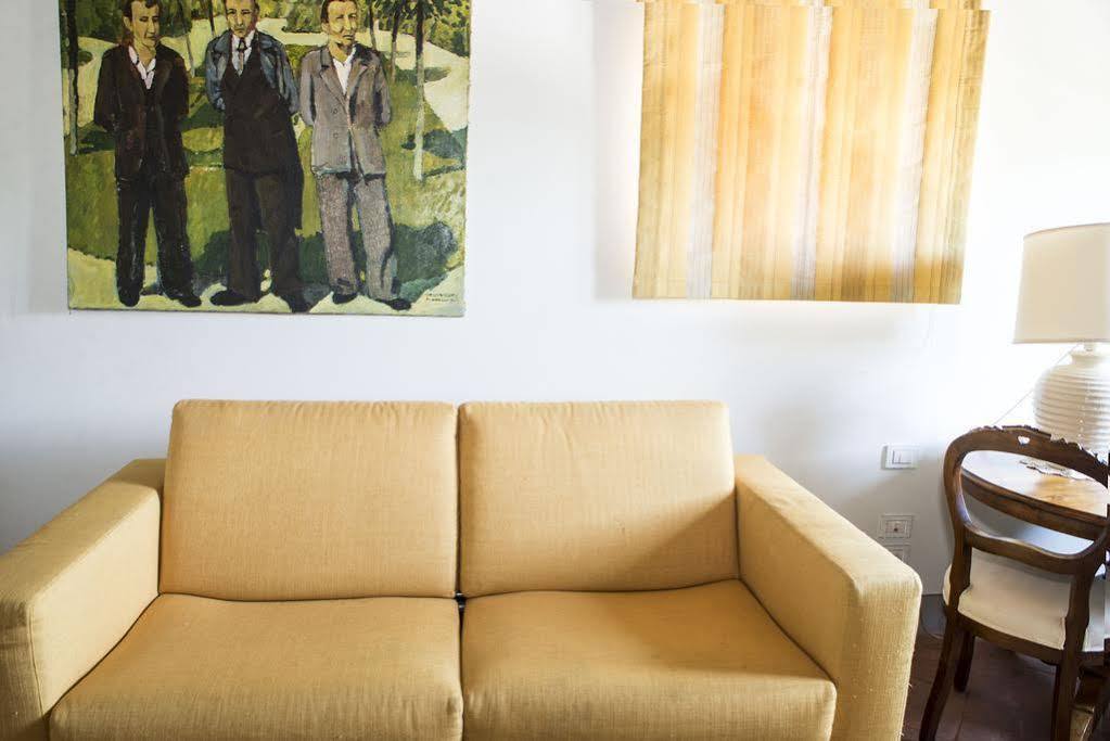 B&B Art サン・カシャーノ・イン・ヴァル・ディ・ペーザ エクステリア 写真